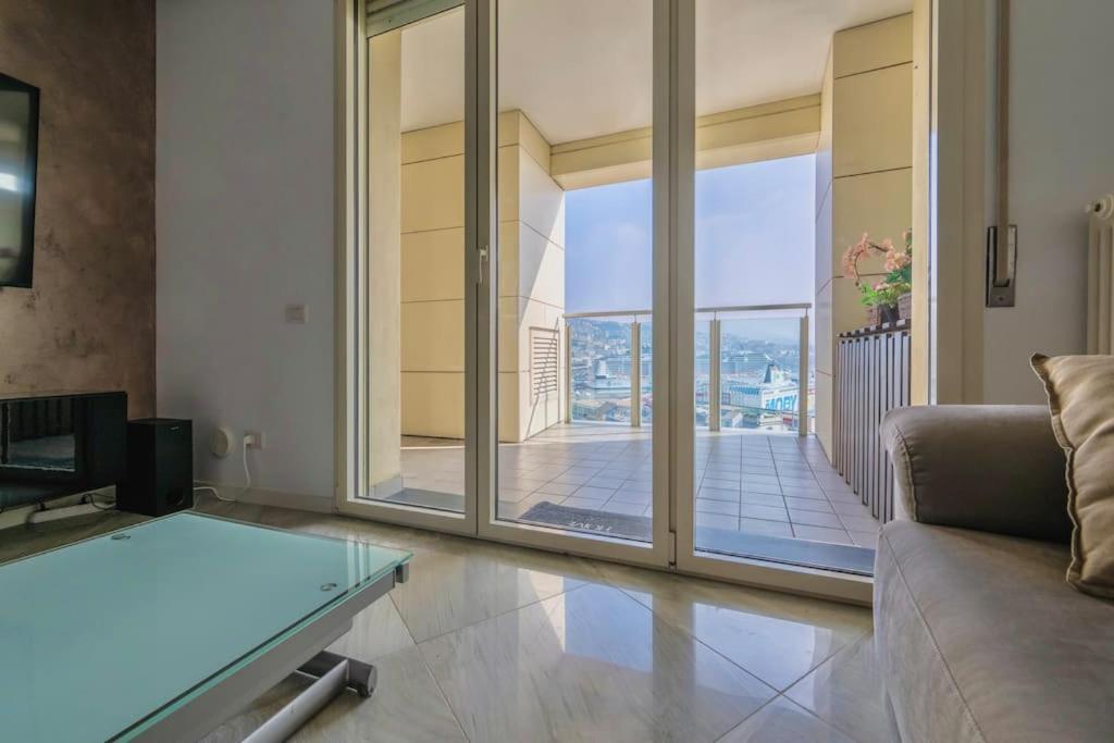 5 Stars Sea View * Gênes